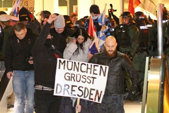 Echorausch Feat. Weeh 78 - Frühstück Am Hauptbahnhof Echorausch Feat. Weeh 78 - Frühstück Am Hauptbahnhof